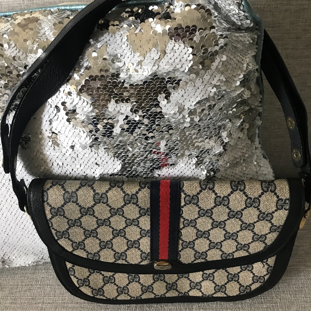 Gucci vintage handbag